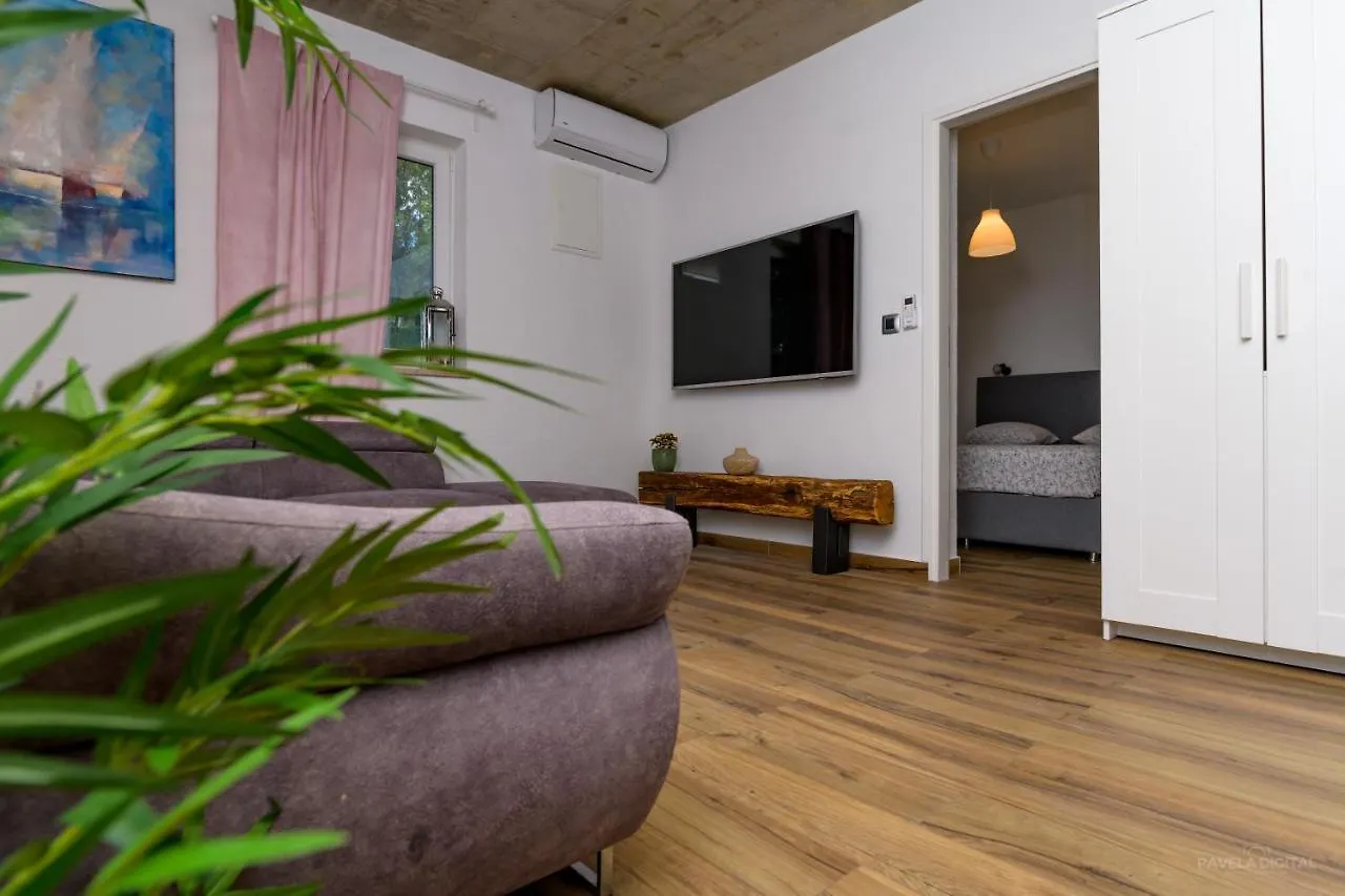 Villa Stone House Magali Sveti Jakov